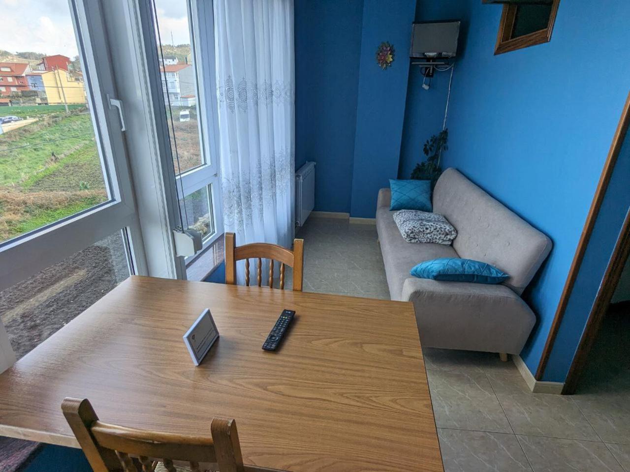 Vivienda Turistica Vacacional Maricarmen Hotel Arou Exterior photo